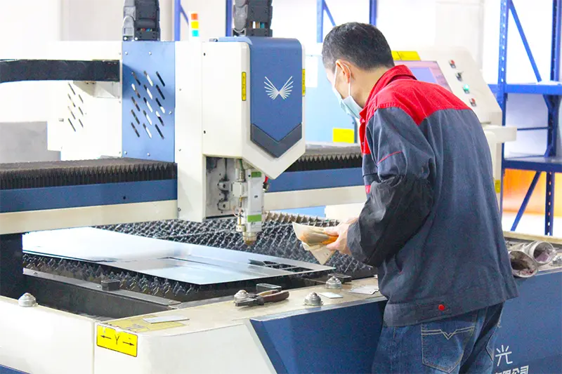 Laser rice gold cutting machine