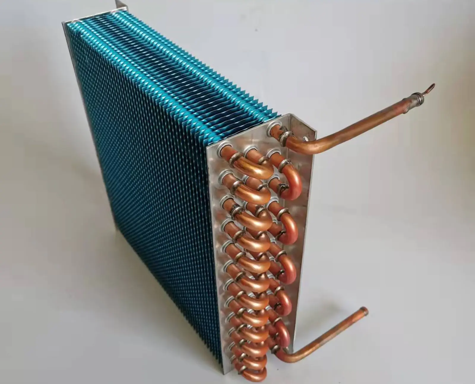 How to choose a suitable finned heat exchanger